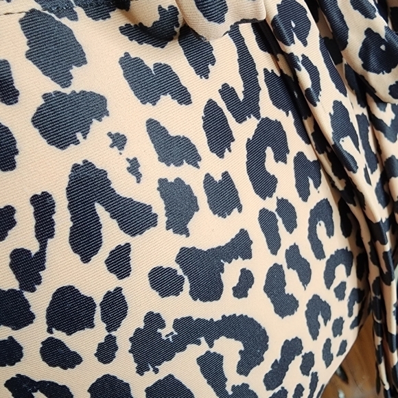 LEAPORD print one piece swimsuit - Picture 8 of 8